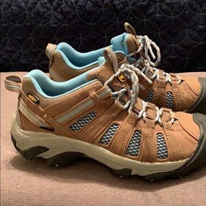 Keen Voyageur Shoes
